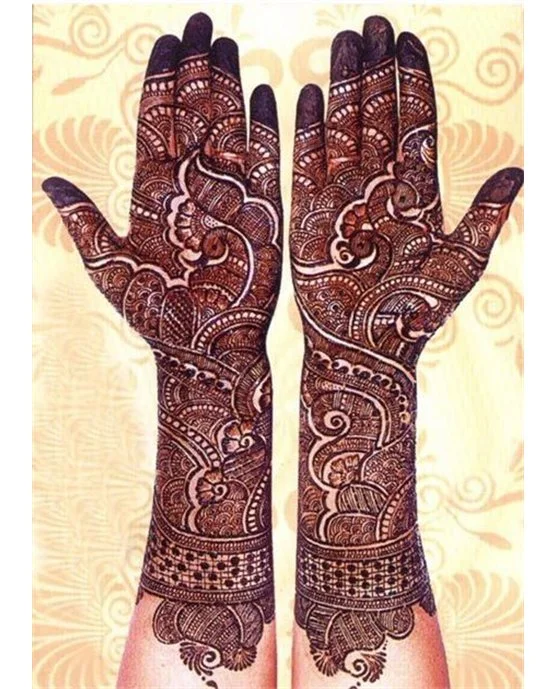 Sketch And Scallop Luxurious Front Full Hand Mehndi Design Art